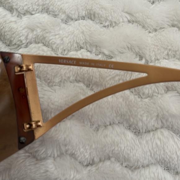Versace sunglasses - Picture 13 of 15